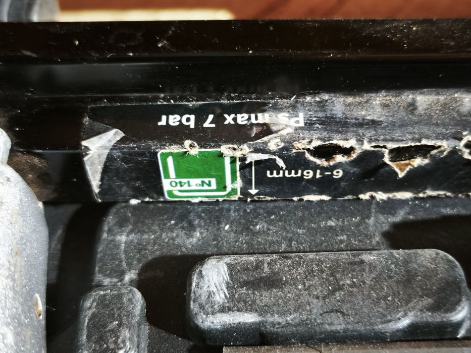 Masina de batut cuie in banda PRO PB131