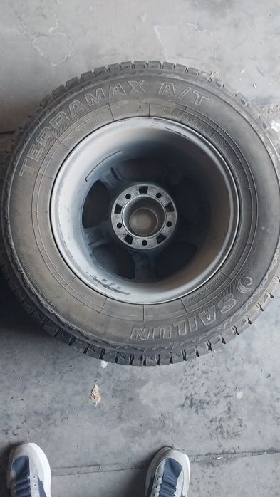Продам автошины с диском
