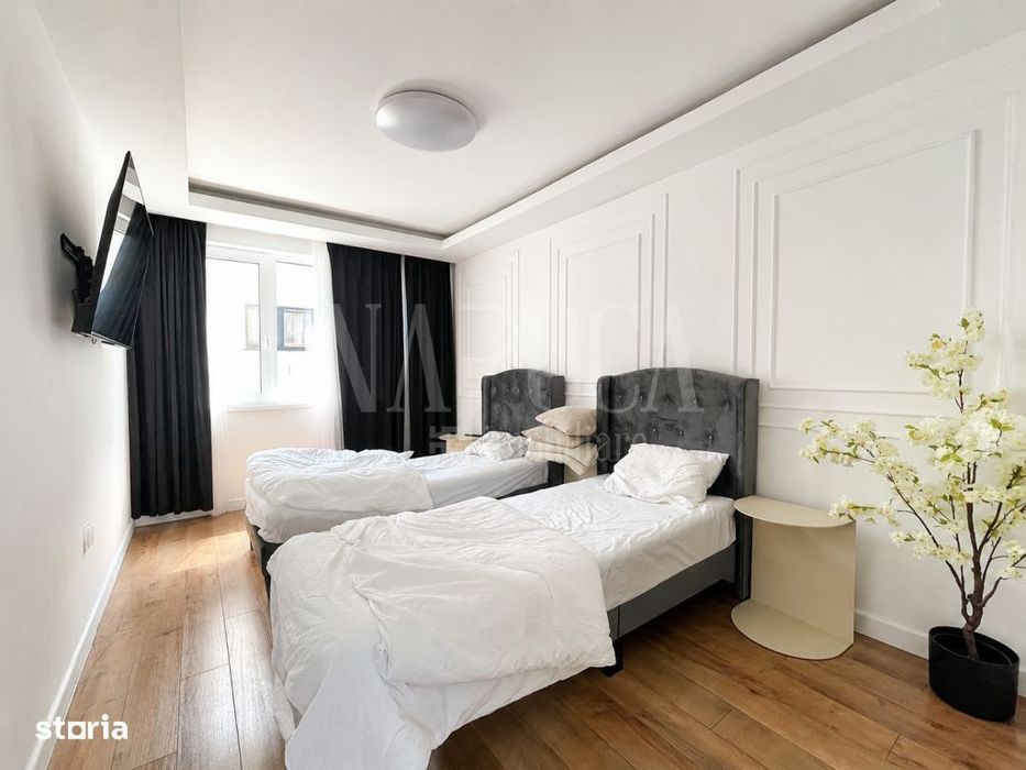 Casa 4 camere de vanzare in Floresti