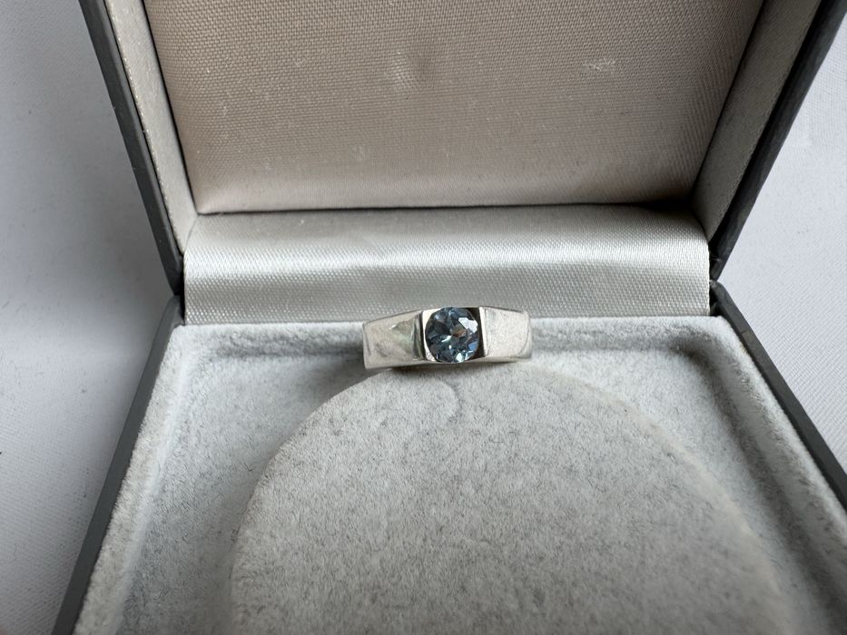 Inel din argint si acvamarin