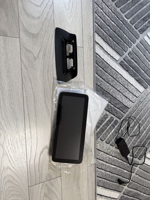 Vând navigație Mercedes CLS