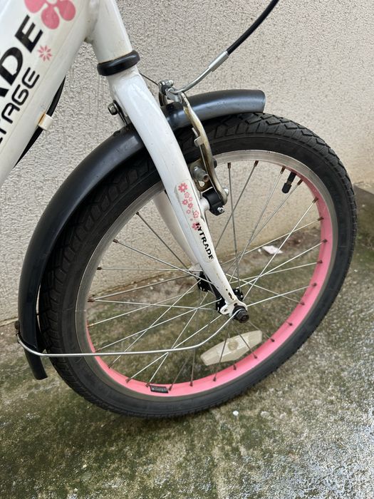 Bicicletă fete TYTRADE Voltage – 20 inch, Alb/Roz – fara defecte