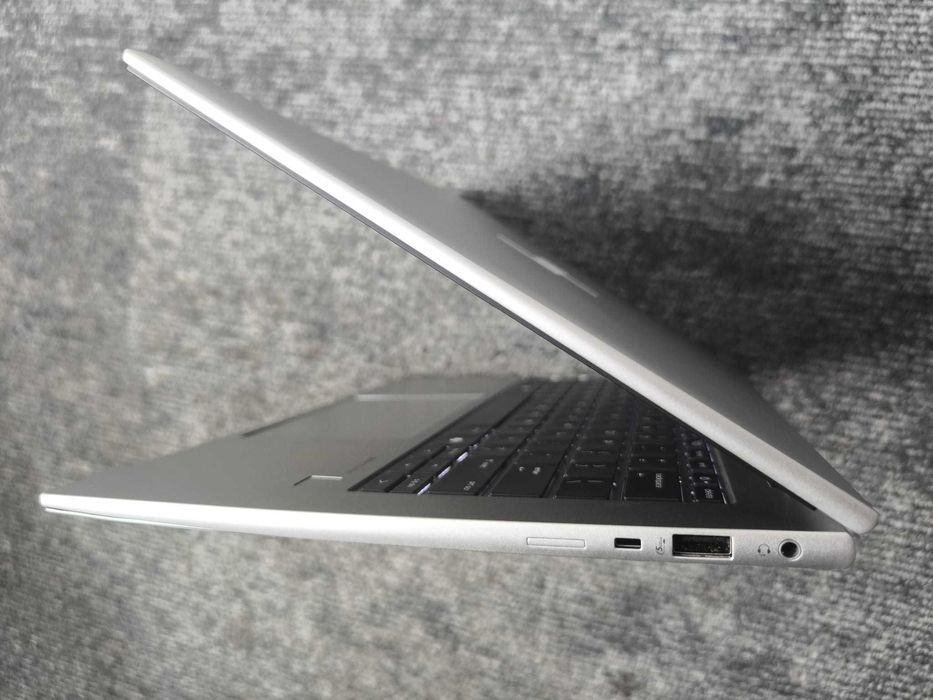laptop HP EliteBook 845 G11 utilizat