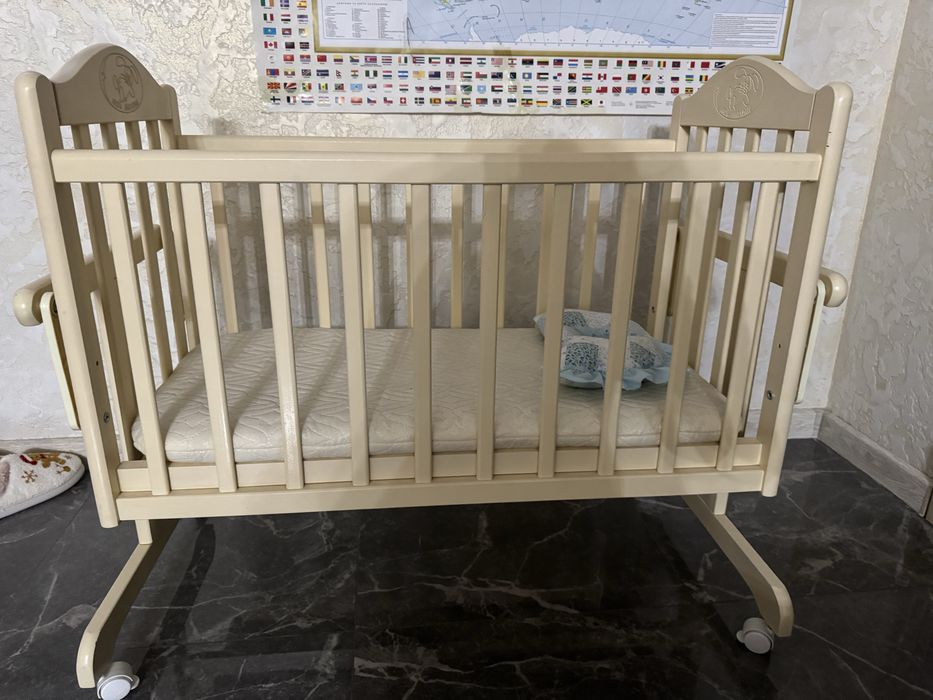 Люлька манежка качели