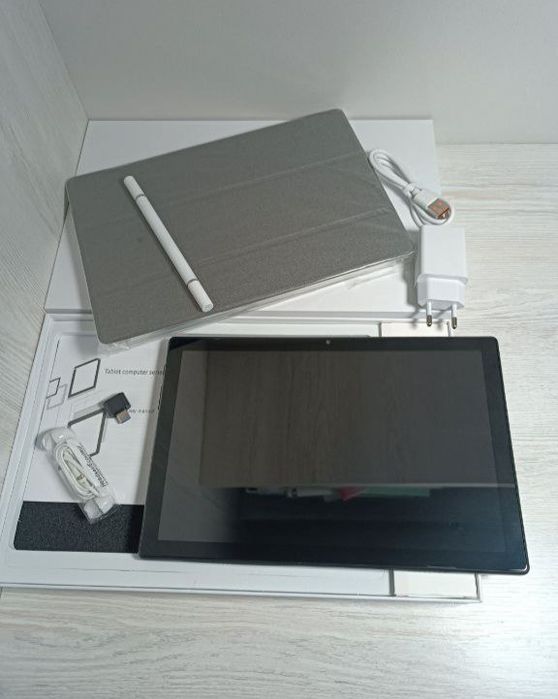 Абсолютно новый планшет