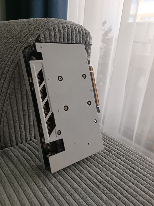 Powercolor Hellhound AMD Radeon RX 6600 XT