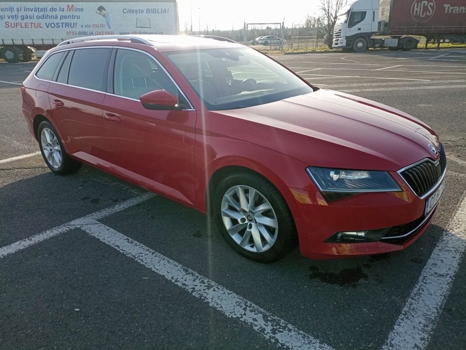 Skoda Superb automată