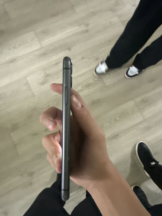 Айфон 11 128 гб 73 акб