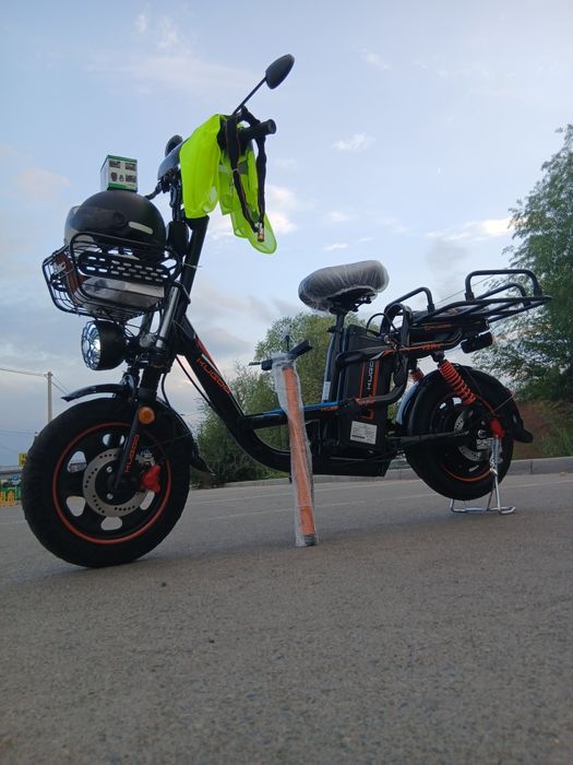 Электровелосипед вело велик курьер новый Кугоо 1600ватт  новый