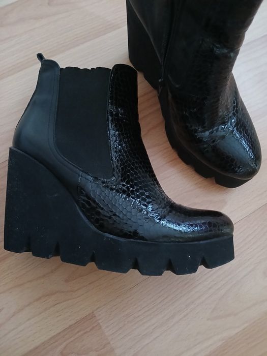 Дамски боти естествена кожа