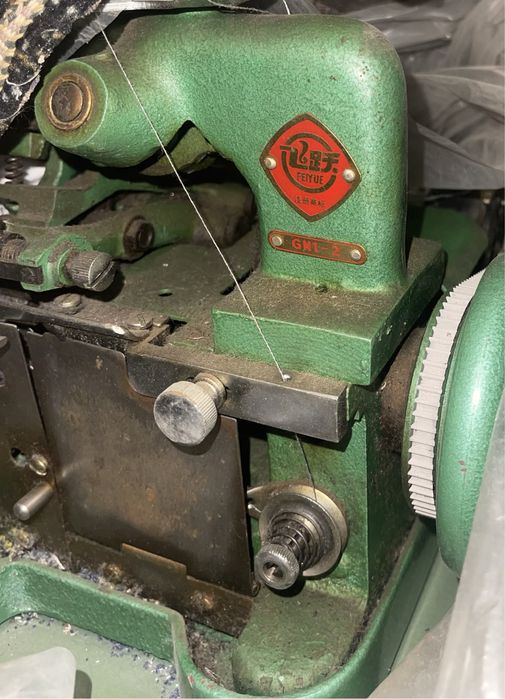 Оверлок GN 1-2 со столом