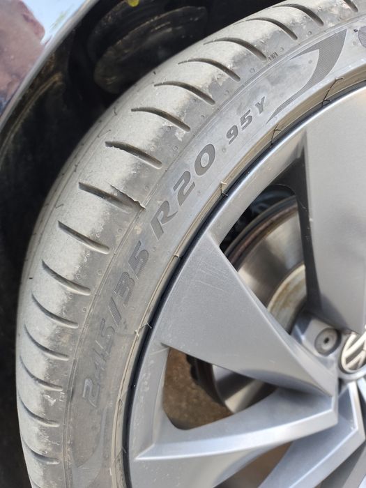 245/35/20 Pirelli P ZERO DOT 25