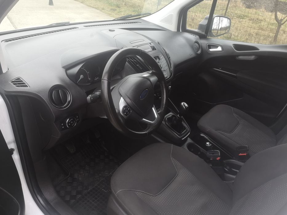 Ford transit courier fabricatie 2019 diesel KM 76500