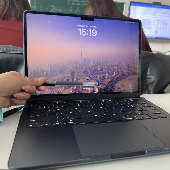 MacBook Air 13, M3