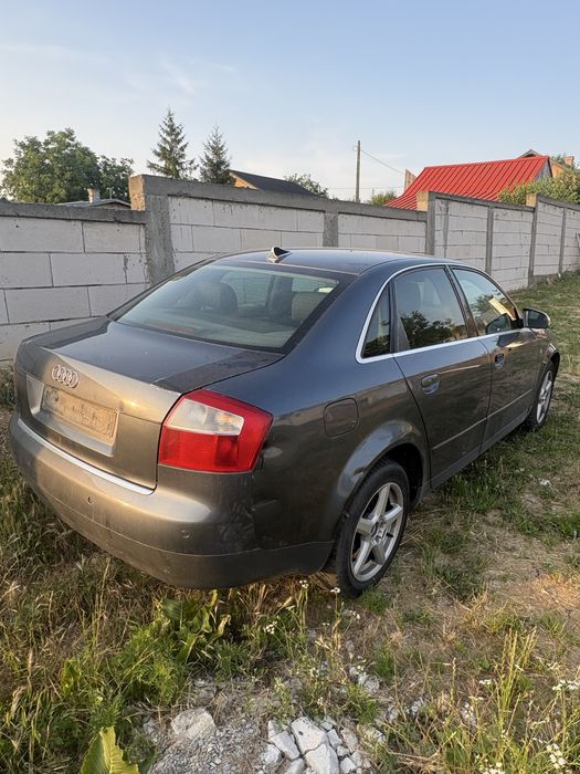 Dezmembrez Audi A4 b6 1.9 Diesel /131 cp /AWX