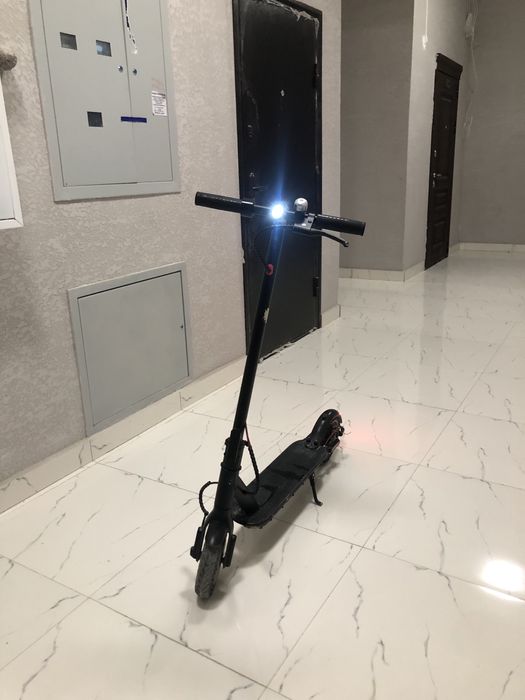 Электросамакат E-Scooter