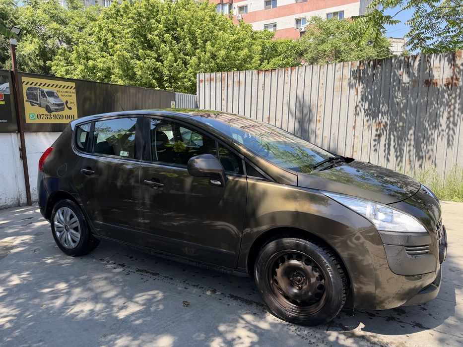 Peugeot 3008-1.6 HDi an 2011-147 mii km