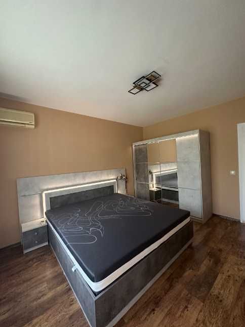 Дава се под наем Тристаен апартамент в София, Белите брези - 100 кв.м за 495 € - Снимка #1