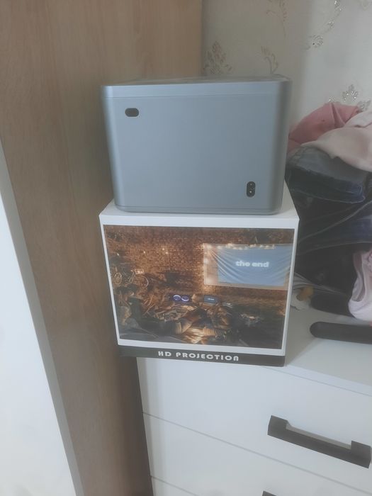 Продам проектор в отличном состоянии