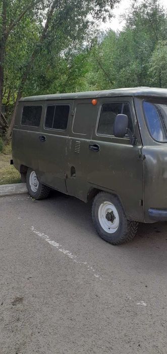 УАЗ буханка в хорошем состоянии