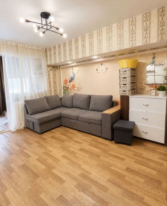 Продаётся квартира на м-в Феруза. ( Ор-р ЭКО Базар )