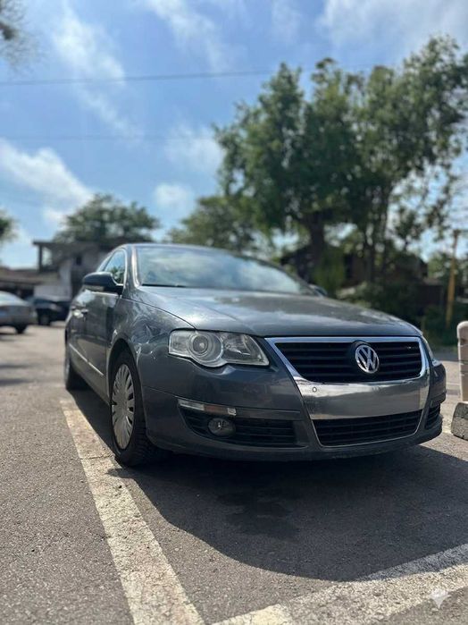 VOLKSWAGEN Passat 2010 — imagine 4
