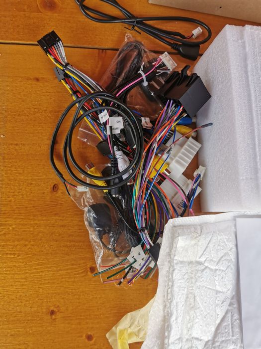 Navigație android 10 inch