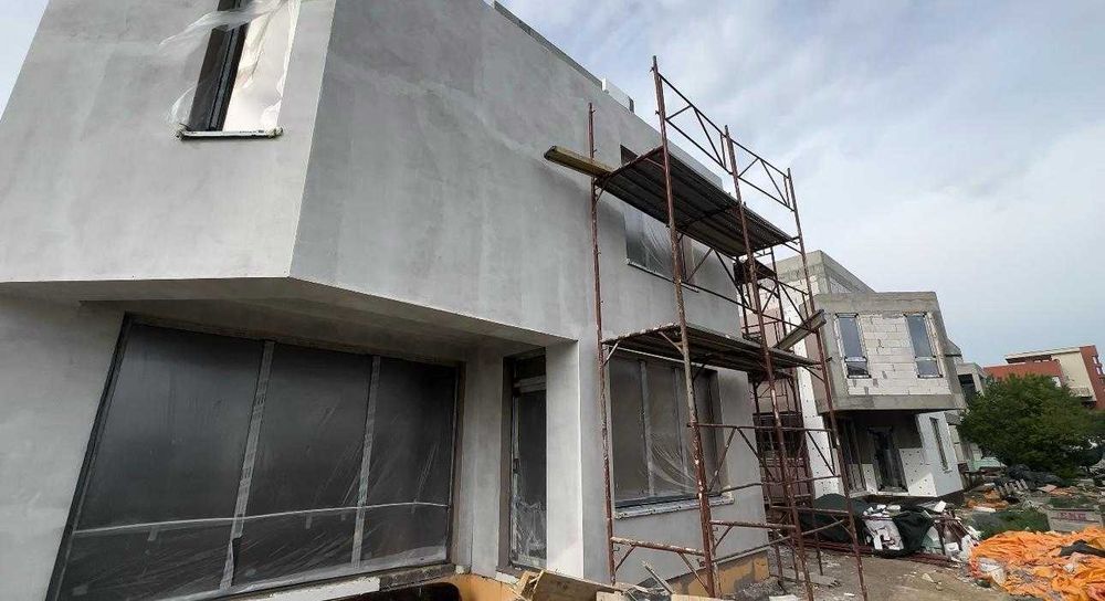 Vila de vanzare Palazu Mare - Elvila (vedere la lac)