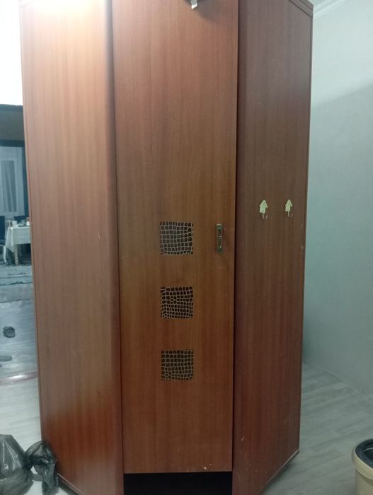 Шкаф сатылады жаксы