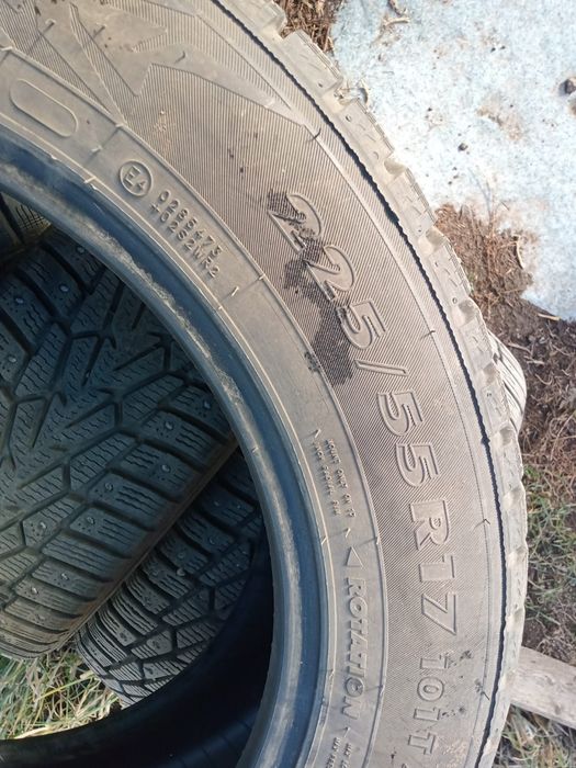 Продам зимнюю резину R17 225/55