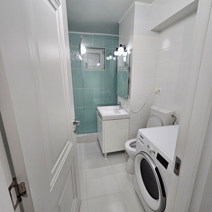 Proprietar vând apartament cu 2 camere