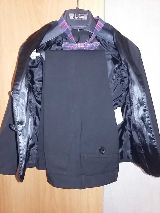 Костюм на мальчика праздничный