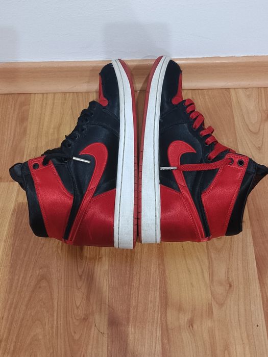 Jordan 1 satin bred