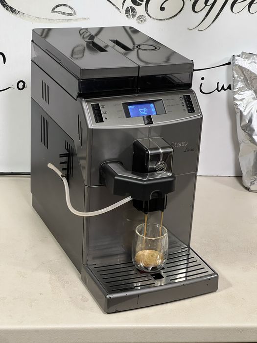 Кафемашина кафе автомат Saeco lirika с гаранция
