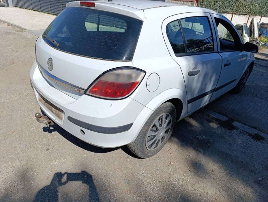 Опел Астра 1.7 цдти / Opel Astra H 1.7 cdti на части