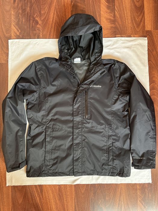 Jacheta ploaie,Columbia,marime  XL