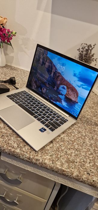 HP EliteBook 840 G10 – Intel Core i5 Gen 13 | 16GB RAM | Stare Impecabilă