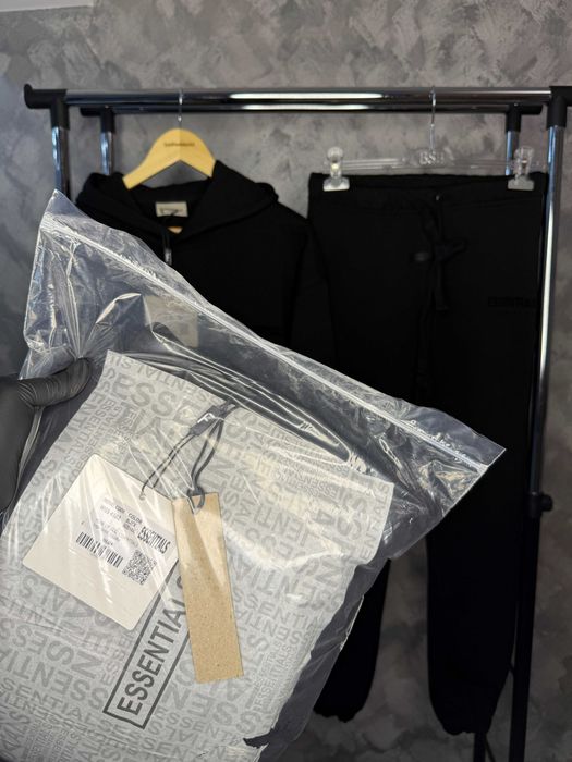 Trening/Compleu Essentials Fear Of God