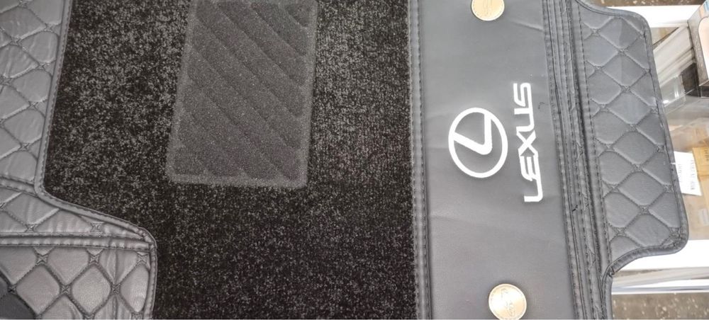 Продам коврики тоyoта