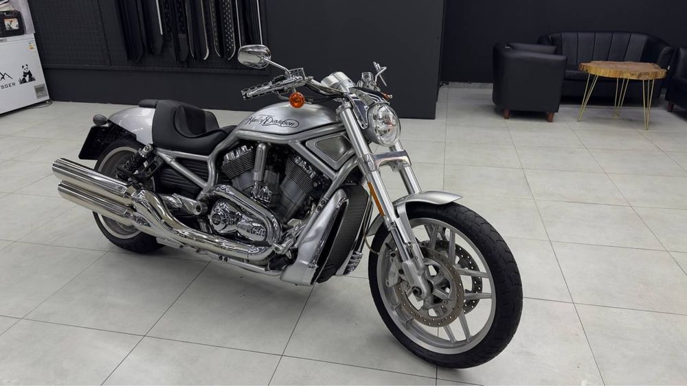 Harley Davinson V-Rod, Харлей Дэвидсон