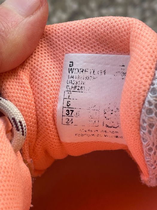 Маратонки New Balance
