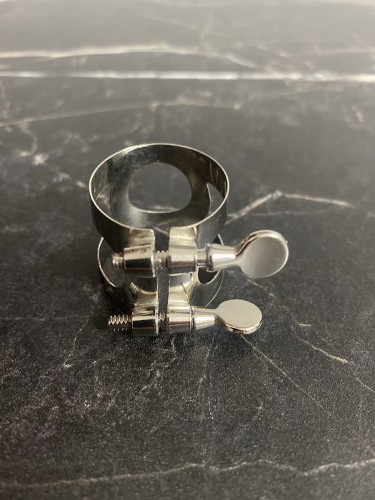 Лигатура для саксафона альт