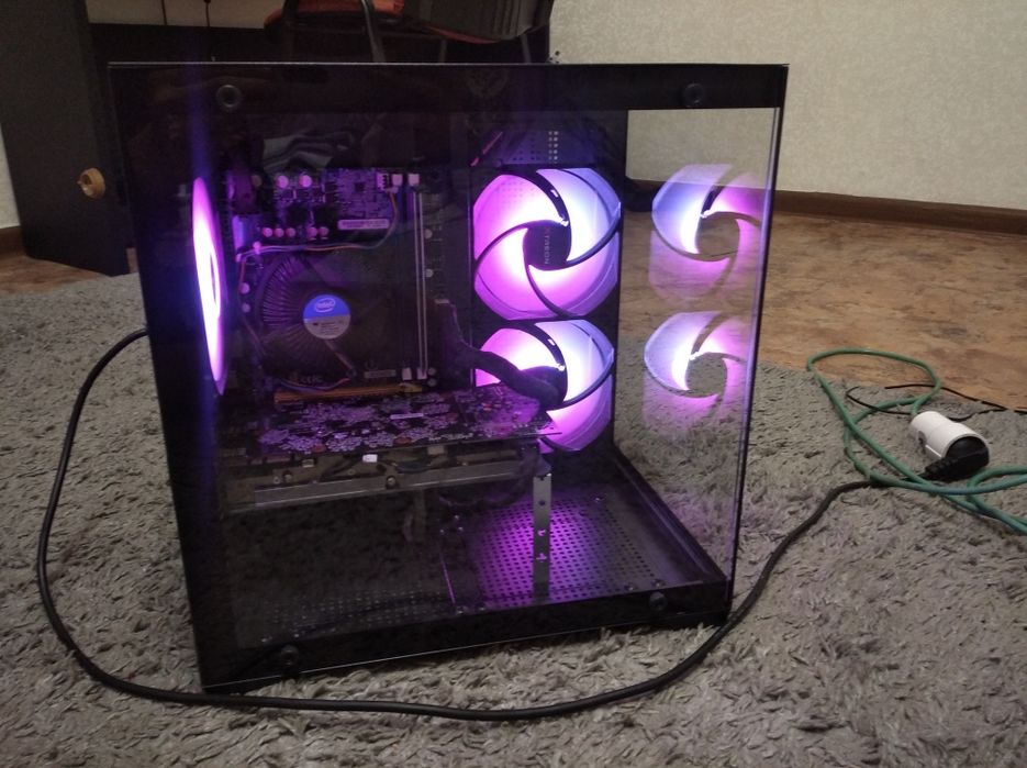 продам компьютер с ARGB корпусом