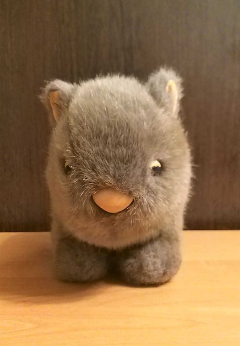 Игрушки — животные Австралии (вомбат, коала)