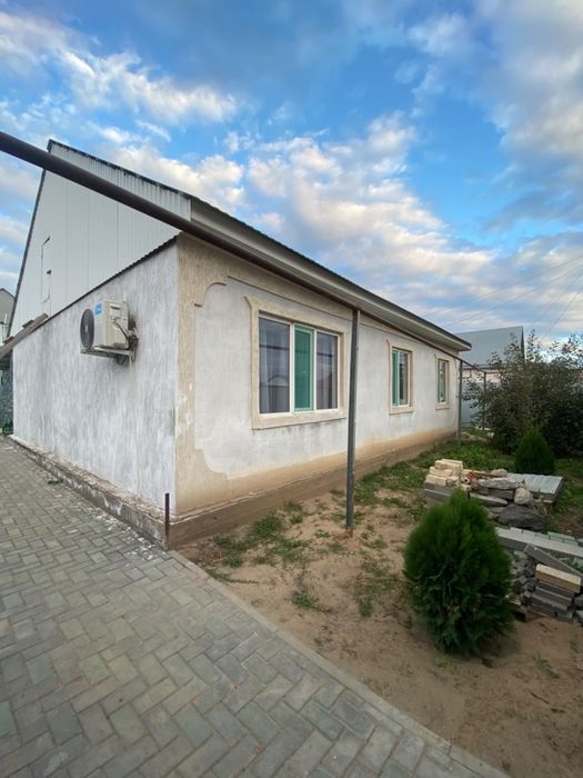 Продам частный дом в 10 мкр