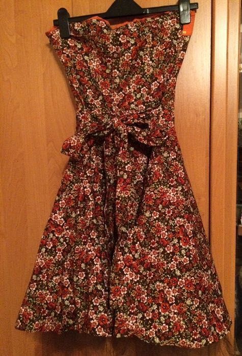 Платья новые, размер 44-46