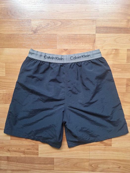 Pantaloni Scurți de Plajă Calvin Klein Swimwear Mărimea S Negru Cusătură Reparată