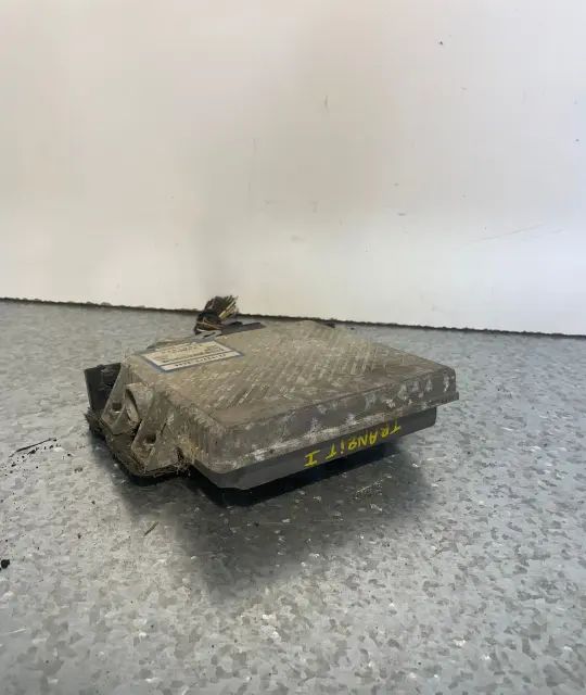 Calculator motor ECU Ford Transit Connect 2005