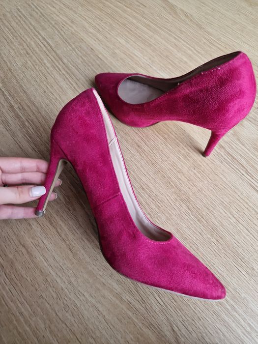 Pantofi stiletto piele întoarsă