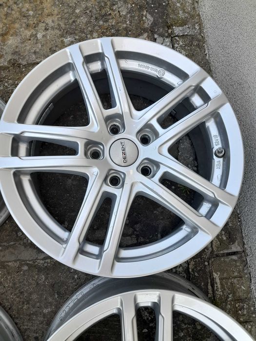 Продава алуминиеви джанти с датчици  ,като нови,16 цола MB C Klasse,VW,Audi,Шкодa